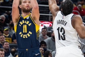 九游娱乐- c罗打比赛 