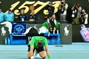 九游体育-德约科维奇遭遇十二连败，C9教练面临压力！的简单介绍