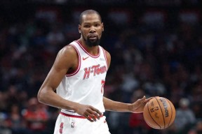 九游体育-包含杜兰特爆冷击败澳大利亚队，出色防守引爆全场！的词条